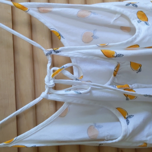 XS A New Day White Oranges print cami - Picture 5 of 7